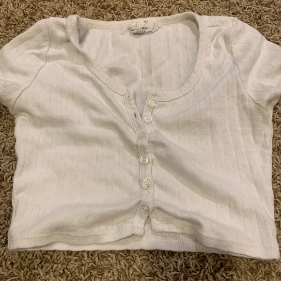 white cropped t-shirt top - Picture 1 of 3